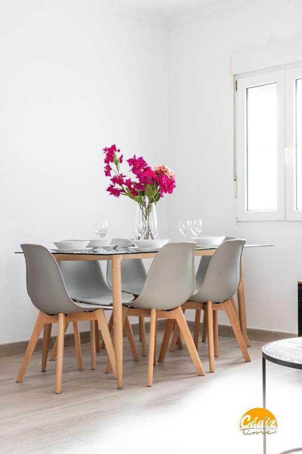 Apartamento Vintage By Cadiz Time ภายนอก รูปภาพ